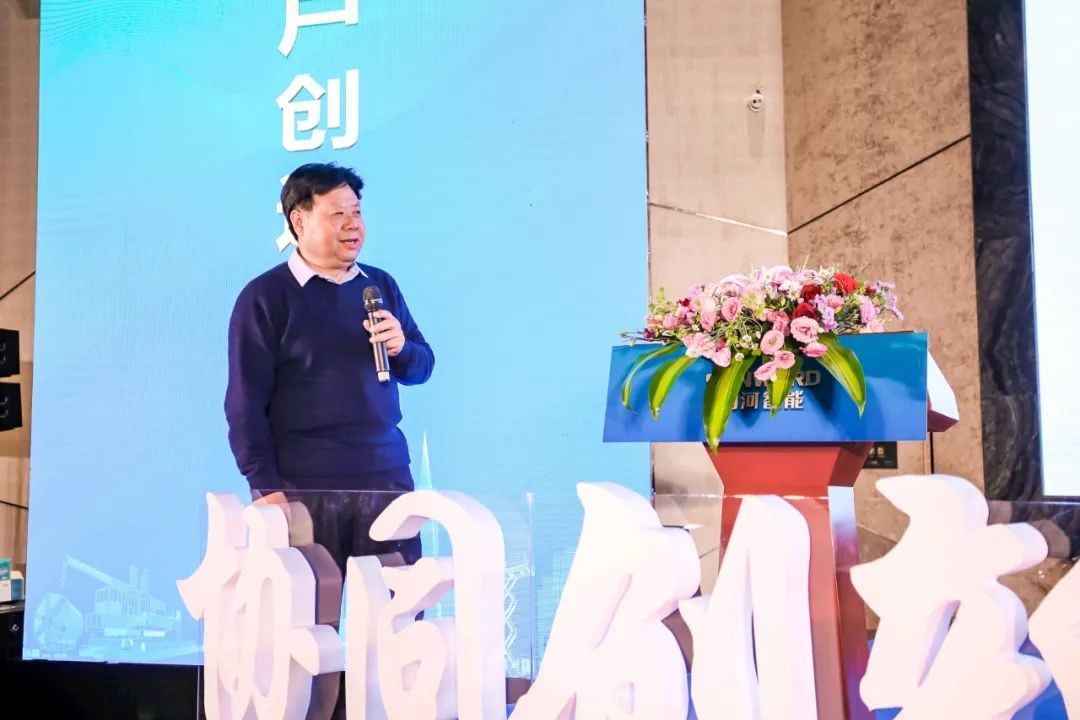 饕餮盛宴！KU酷游官网智能?建华建材预造桩施工设备与技术互换会隆沉召开