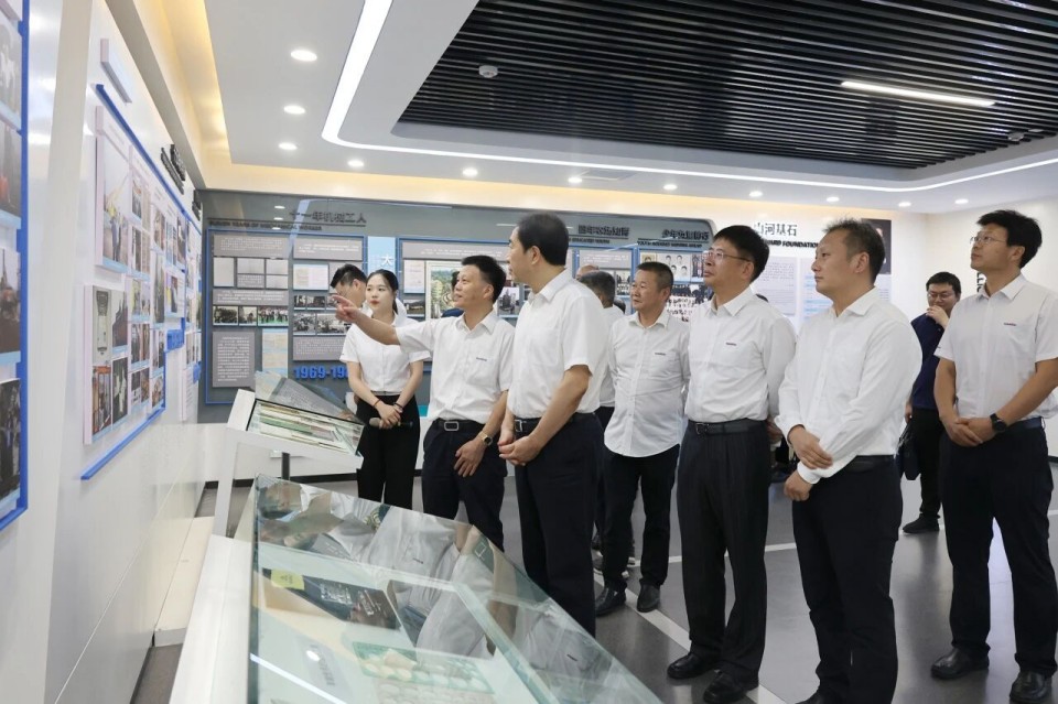 中国煤炭地质总局局长马刚到访KU酷游官网智能，同谋绿色智能矿山设备发展新蹊径