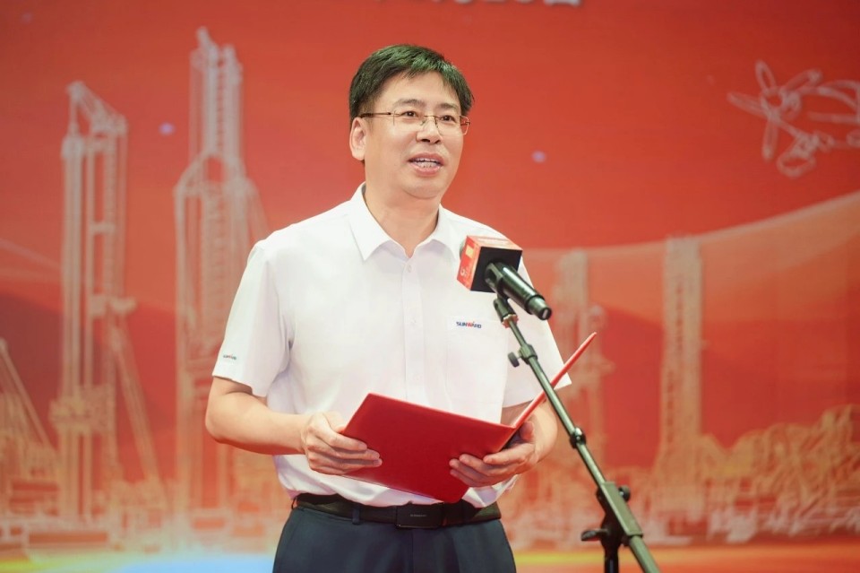 20250929140627_83165 聚力前行!庆祝KU酷游官网智能成立26周年赞美大会隆沉召开