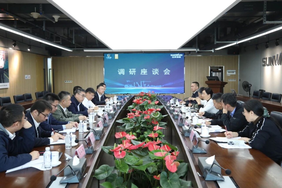 聚焦应急设备研发出产，共探实战适配新蹊径——昭通市应急治理局党委书记、局长叶芳调研KU酷游官网智能